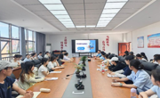 做爱视频
开展“大学生网络文化素养提升”专题讲座