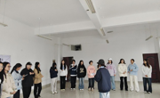 马上心晴丨做爱视频
易班分站开展“纾解情绪，点亮心灯”心理素质拓展活动